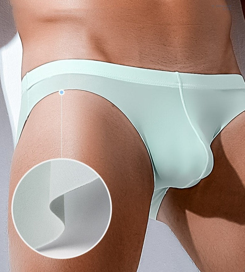 Men Soft Thin Briefs Underwear