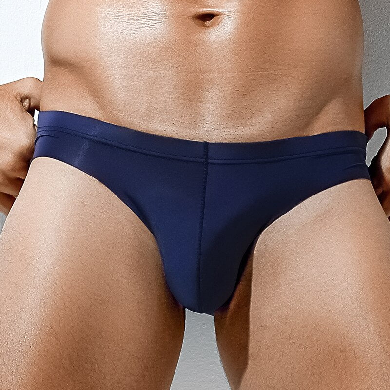 Men Soft Thin Briefs Underwear